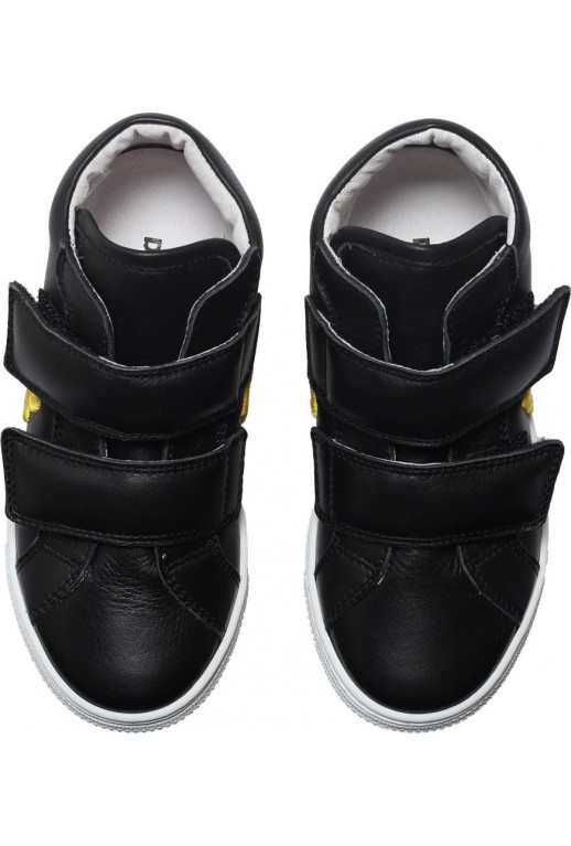 Kids Sneaker with Velcro fastener
