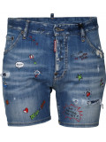 Grafiken und Logo Jeansshorts