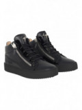 Kriss Mid-Top Sneaker