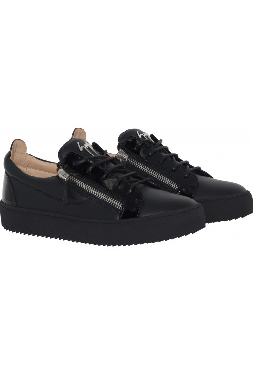 Sneaker mit Silber Reissverschluss