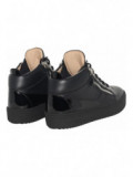 Kriss Mid-Top Sneaker