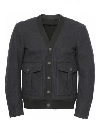 V-Schnitt Jacke