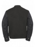 V-Schnitt Jacke