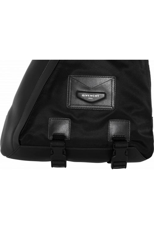 Triangle Bag