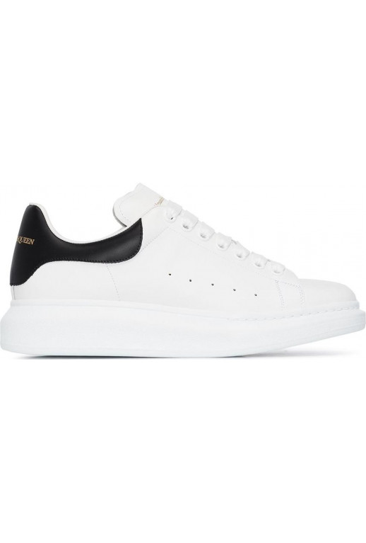 Oversized Sneaker