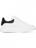 Oversized Sneaker