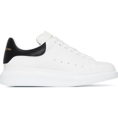 Oversized Sneaker