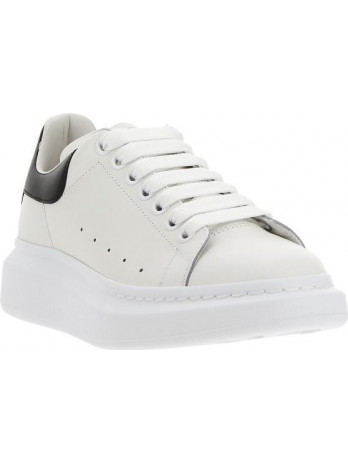 Oversized Sneaker
