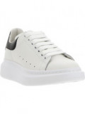 Oversized Sneaker