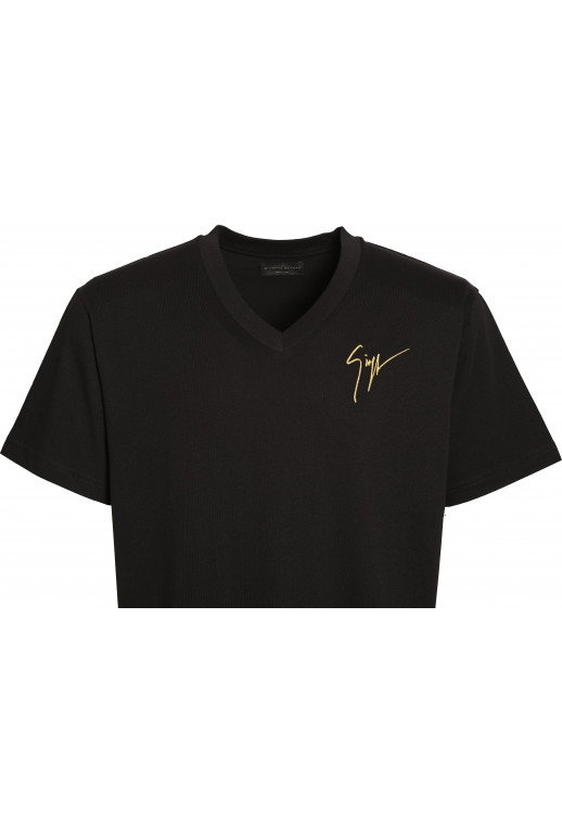V-Schnitt T-Shirt