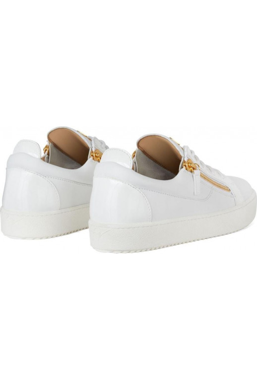 Gail Sneaker