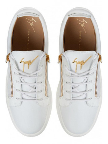 Gail Sneaker