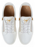 Gail Sneaker