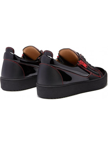 Vernice Vague Sneaker