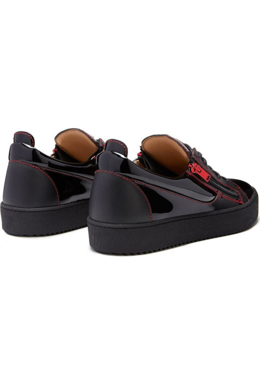 Vernice Vague Sneaker