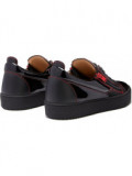 Vernice Vague Sneaker