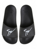 Wurf Sandalen mit Logo