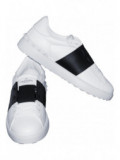 Rockstud Sneaker