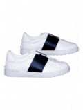 Rockstud Sneaker