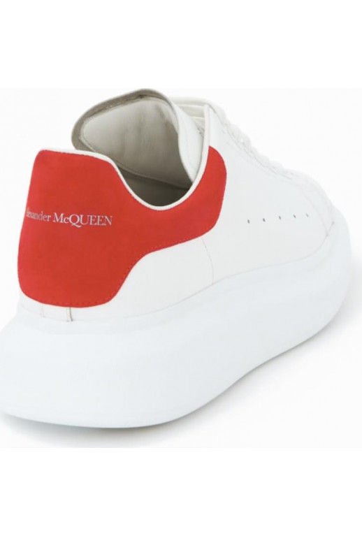 Oversized Sneaker