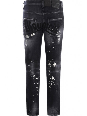 Distressed Skater Jeans